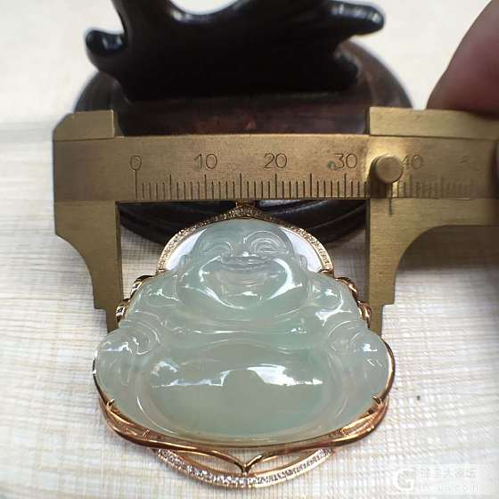 我想入个好看的性价比高的佛公_翡翠