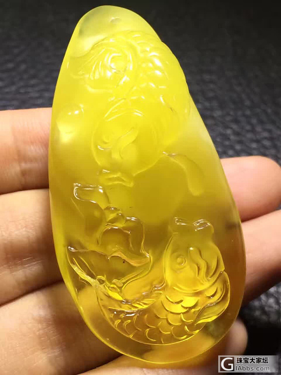 蜜蜡雕刻件_蜜蜡挂件
