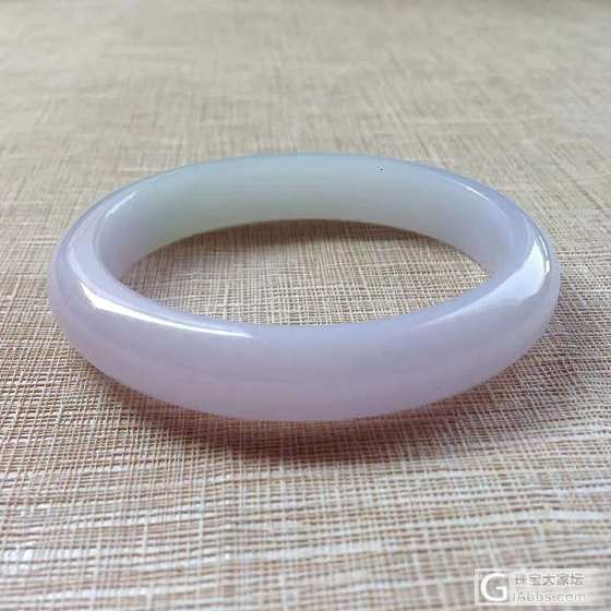 翡翠手镯_翡翠