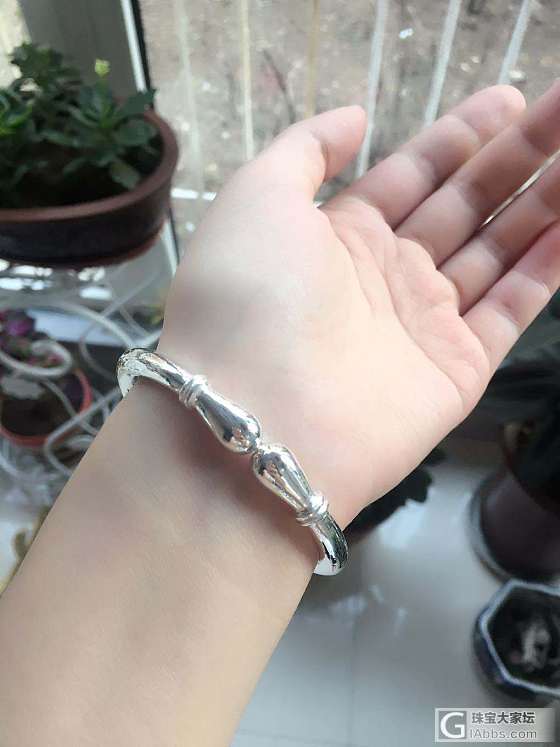 大家来猜一猜这是谁家出的呗，看看谁最厉害_手镯银
