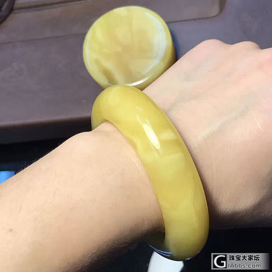 最近总觉得自己有心事，又不知道是什么心情，尴尬了_蜜蜡