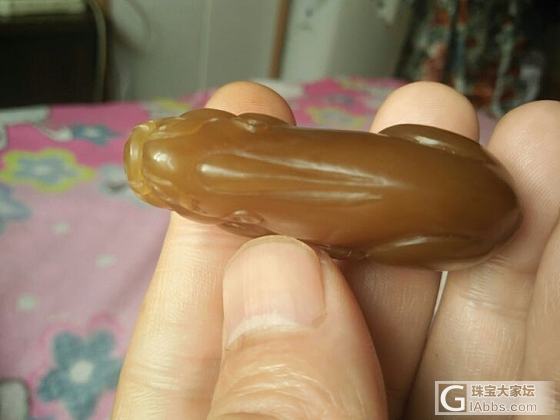 嗮嗮我的小兽😊_挂件和田玉