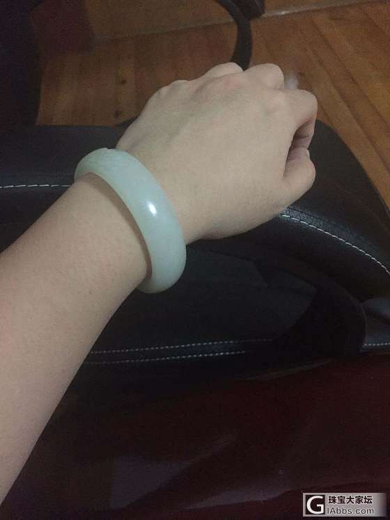 最近看到好多人晒籽料手镯_和田玉
