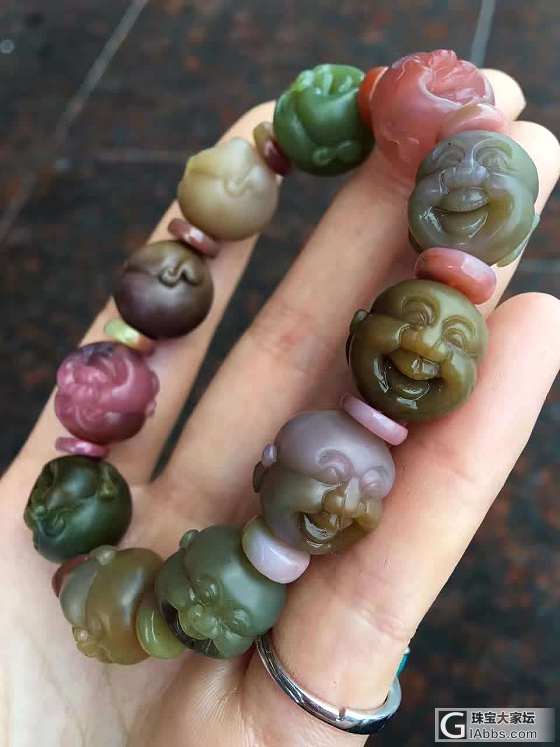 七彩盐源玛瑙   雕工好_玛瑙珠串
