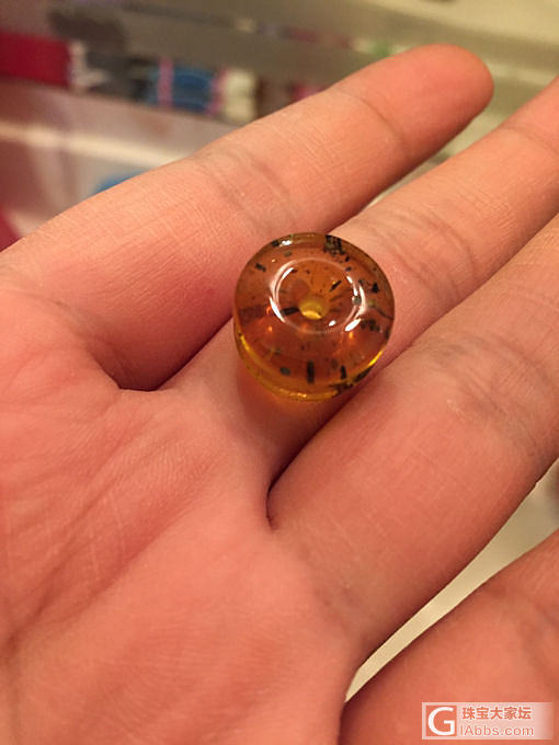 别人扔掉的一块杂缅甸，我捡来做个车轮_琥珀蜜蜡打磨