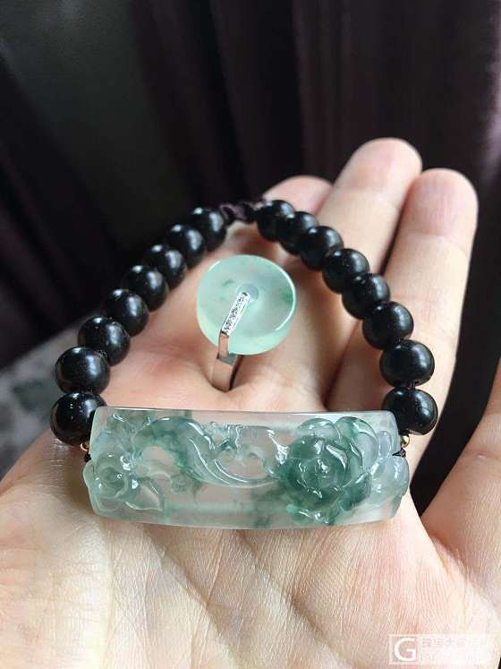 年前回血_珠串戒指和田玉翡翠