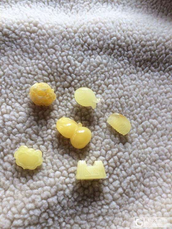 长期供应琥珀蜜蜡精工小件，造型独特萌萌哒！批零皆可_琥珀蜜蜡