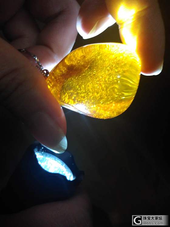 手工打磨的😍😍_琥珀打磨
