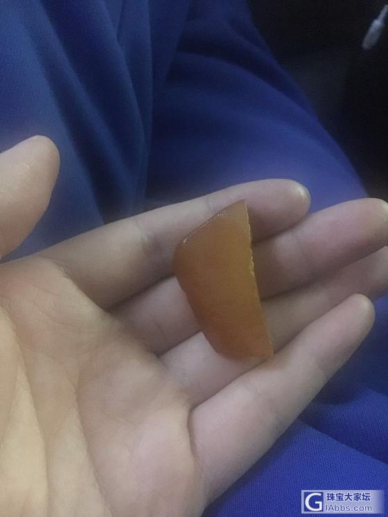 晒晒自己最近做的几个小件_菩提子打磨琥珀蜜蜡