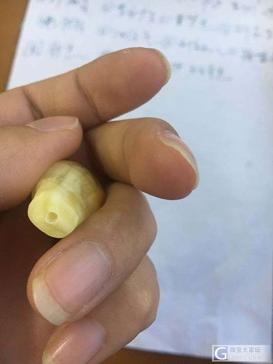 晒晒自己最近做的几个小件_菩提子打磨琥珀蜜蜡
