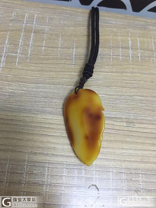 6~7g蜜蜡 13g蜜蜡挂件 松石配件 水晶翡翠手链等 再次自刀。。。求速出_松石蜜蜡挂件珠串翡翠欧泊