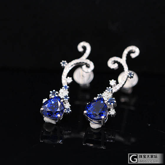 【悠然亭珠宝】18k金镶钻皇家蓝蓝宝石耳钉，非常漂亮。_蓝宝石耳钉