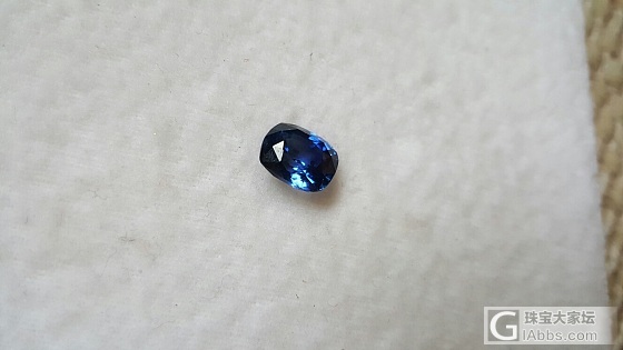 这颗好看吗？_蓝宝石刻面宝石