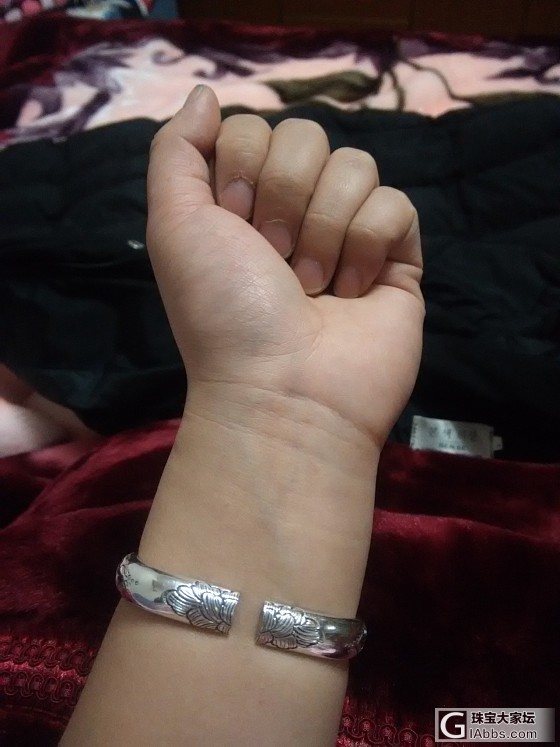 收到美女赚转的银镯子，好喜欢_手镯银
