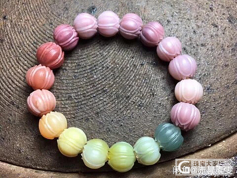 莉莉特在嘛，新收了盐源，大家看看_珠串玉髓玛瑙