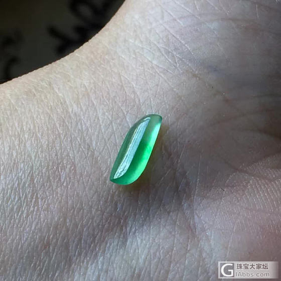 刷刷的荧光有木有_翡翠