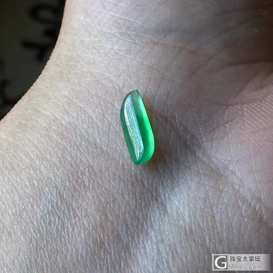 刷刷的荧光有木有_翡翠