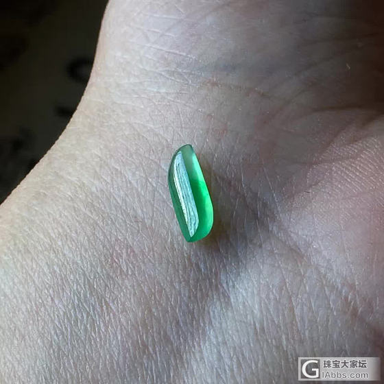 刷刷的荧光有木有_翡翠