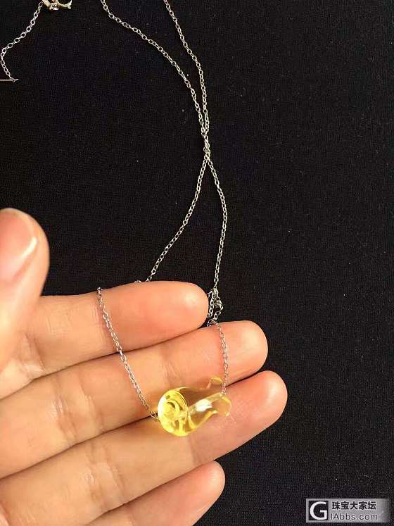 蜜蜡小鱼雕件8元一个啦，是真的！_琥珀蜜蜡