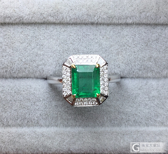 18k白金天然祖母绿钻石戒指（14号戒圈）
主石：1.22ct         ..._祖母绿戒指