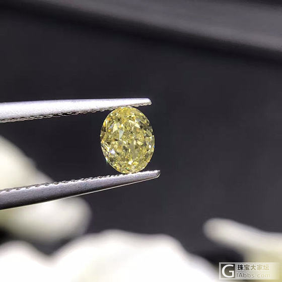 0.76 fy 中彩黄钻 椭圆。现货_彩钻