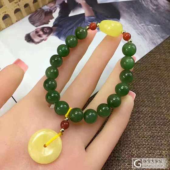   碧玉&蜜蜡_珠串碧玉