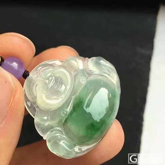 玉佛，求鉴定_挂件翡翠
