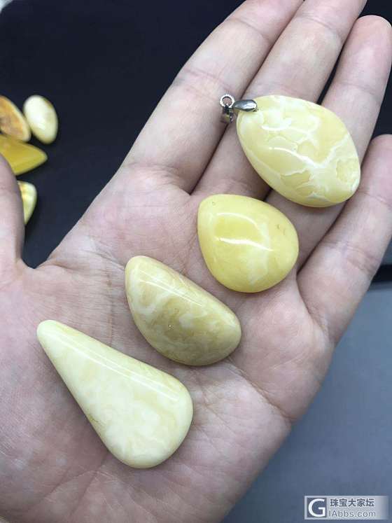 不想做蜜蜡了，成本价把仓给清了_挂件珠串蜜蜡