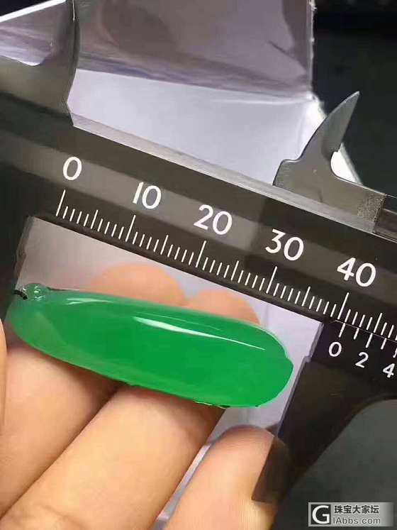 这样的货有没有一秒看上，要多少钱呢_挂件翡翠