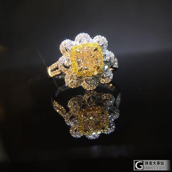 天然黄钻花瓣戒指现货，主石：0.72ct 副石：0.602ct_彩钻戒指