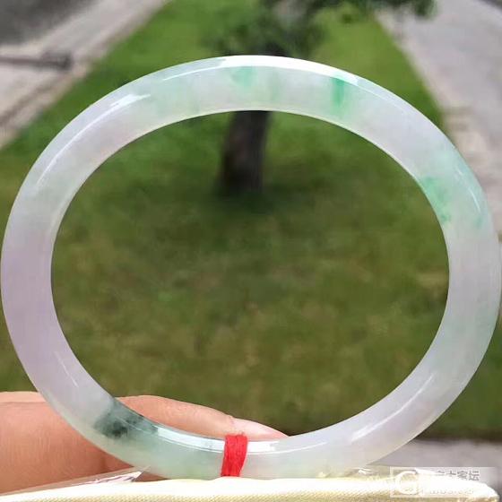 推荐一款便宜手镯啦_手镯翡翠