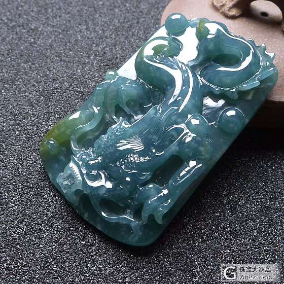 蓝水龙牌_挂件翡翠