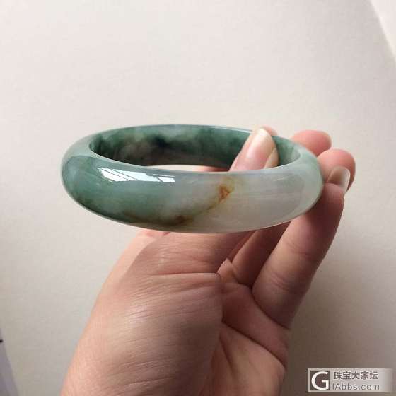 出57镯子_手镯翡翠