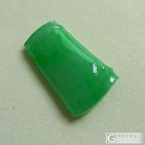 一起欣赏吧_挂件蛋面翡翠