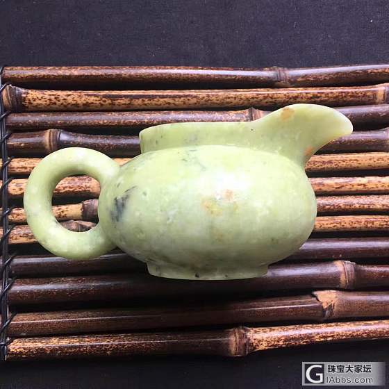 天然石材茶海，尚未抛光 属于杂石，器型工整，形态饱满 尺寸约135×90×65_玉石茶具