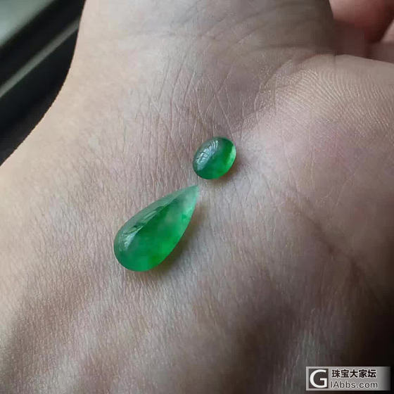 飘阳绿花的戒面_戒面翡翠