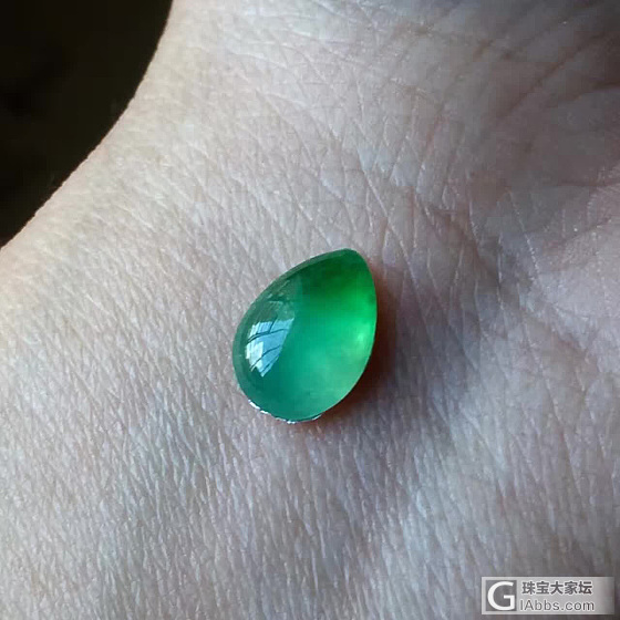 胖胖的，水水的_蛋面翡翠