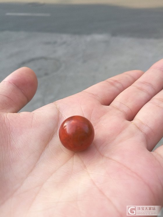 南红珠子_打磨南红