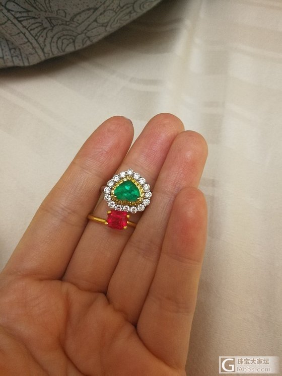 像不像红绿灯🚥?_祖母绿