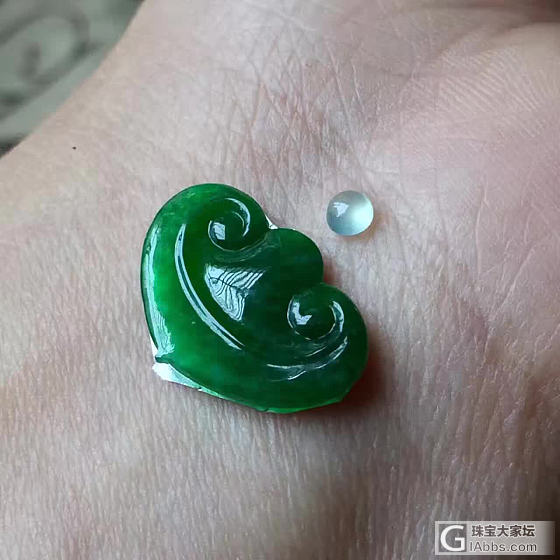 辣辣的，比辣椒还辣哟_挂件翡翠