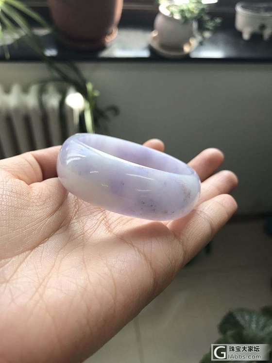 翡翠a货 水润细腻紫罗兰宽版贵妃镯_手镯翡翠