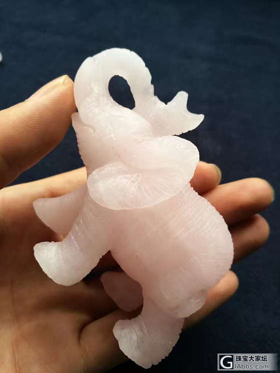 小新长鼻子粉色大象 转让只有一个_玉石摆件