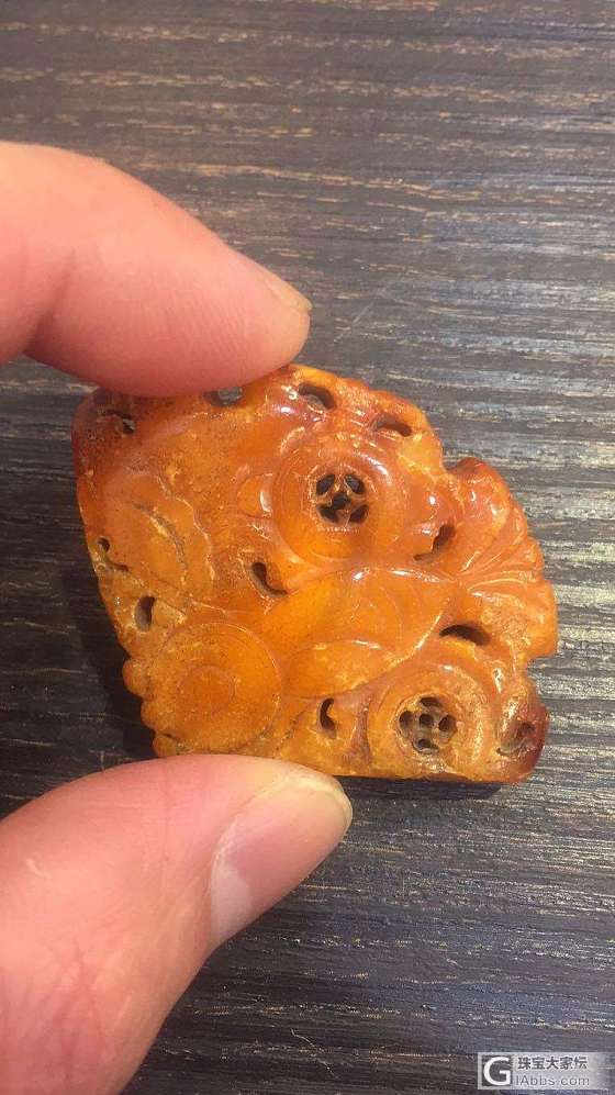 琥珀蜜蜡的收藏价值_蜜蜡