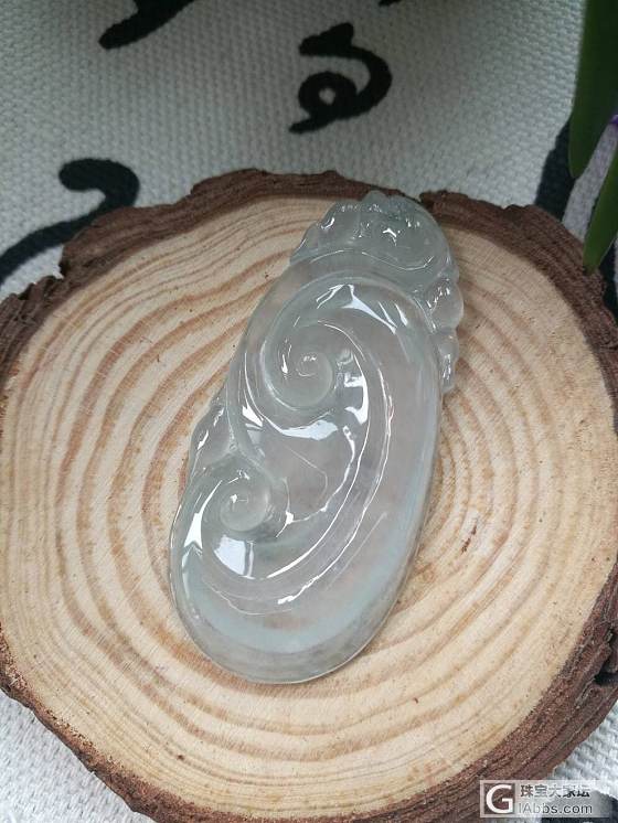 天然翡翠如意_挂件翡翠
