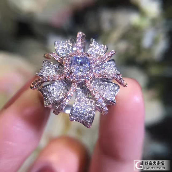 珠宝欣赏_彩钻戒指