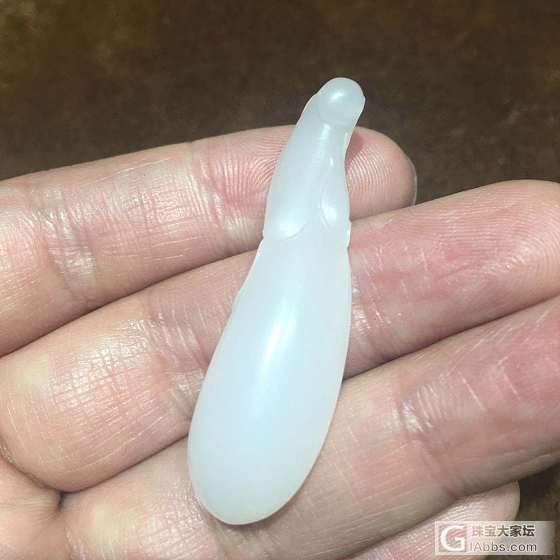 高白羊脂玉兰花的诞生_和田玉挂件