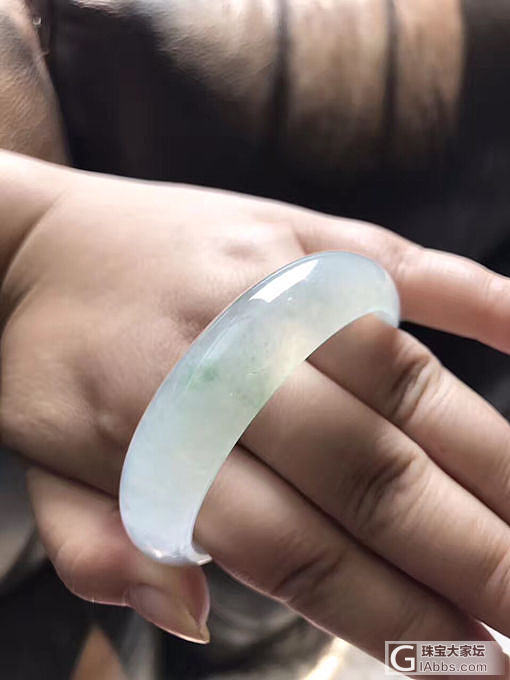 清爽种水镯 55.9圈口_手镯翡翠