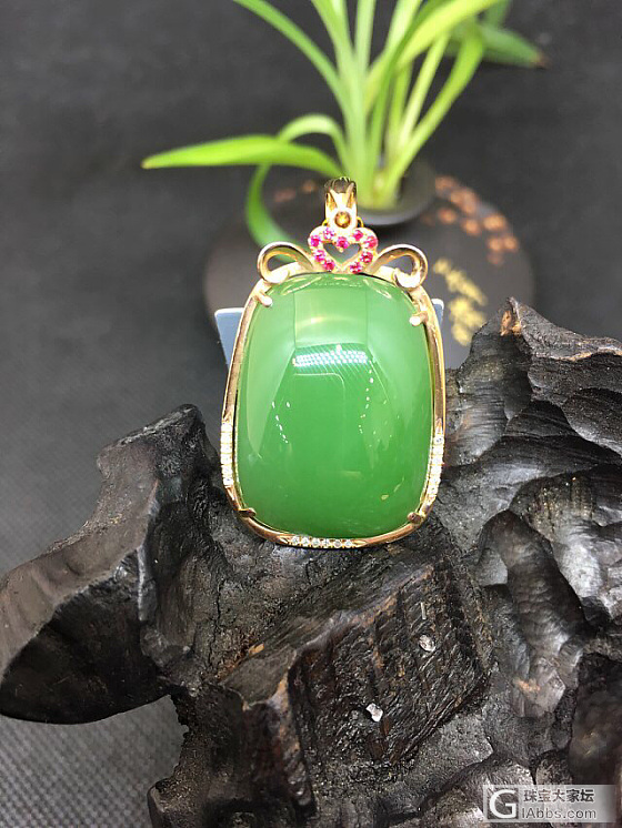 金镶玉挂件有喜欢的吗？V：badama3106_挂件碧玉