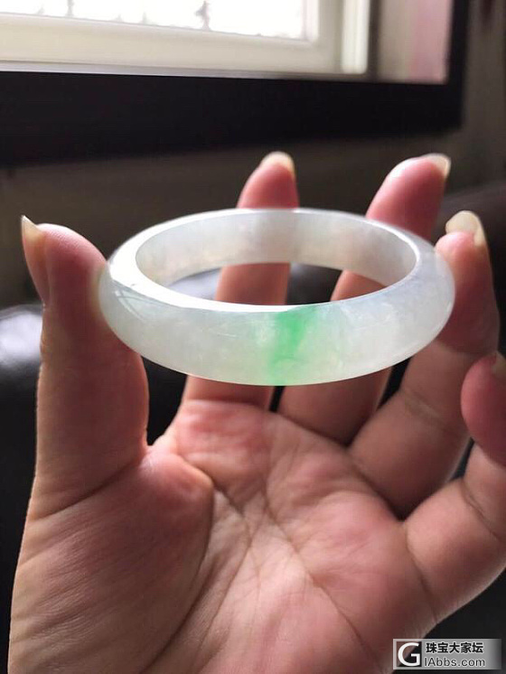 【旖旎流年】艳绿种水镯 天然A货翡翠玉圈口53.2_手镯翡翠
