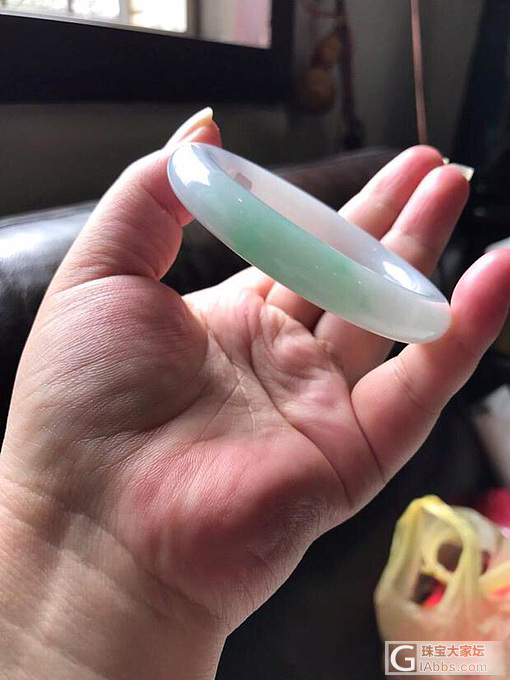 【旖旎流年】温婉春彩圆条 天然A货翡翠玉镯圈53_手镯翡翠